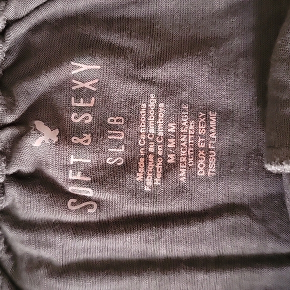 American Eagle Top - Picture 3 of 4